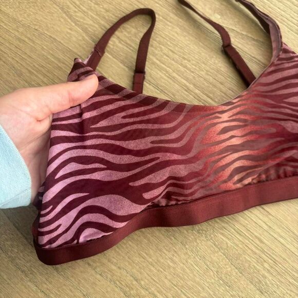 Parade by Urban Outfitters Bralette Medium - Picture 2 of 4